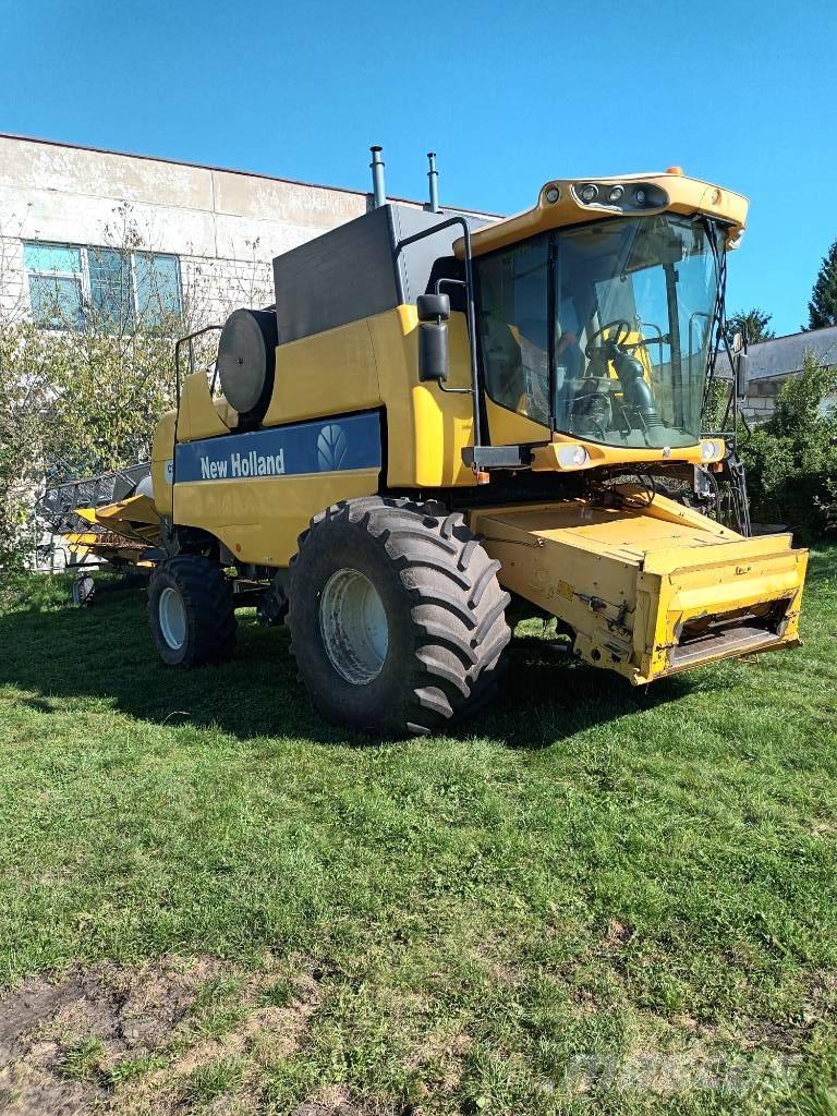 New Holland CS 6080 Зерноуборочные комбайны