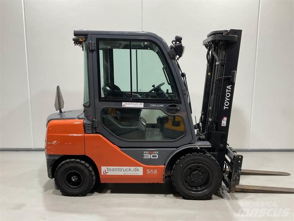 Toyota 52-8FDF30 Дизельные погрузчики
