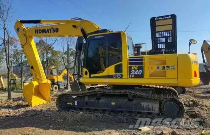 Komatsu PC 240 LC Гусеничные экскаваторы