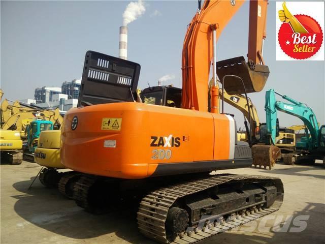 Hitachi ZX 200 Гусеничные экскаваторы