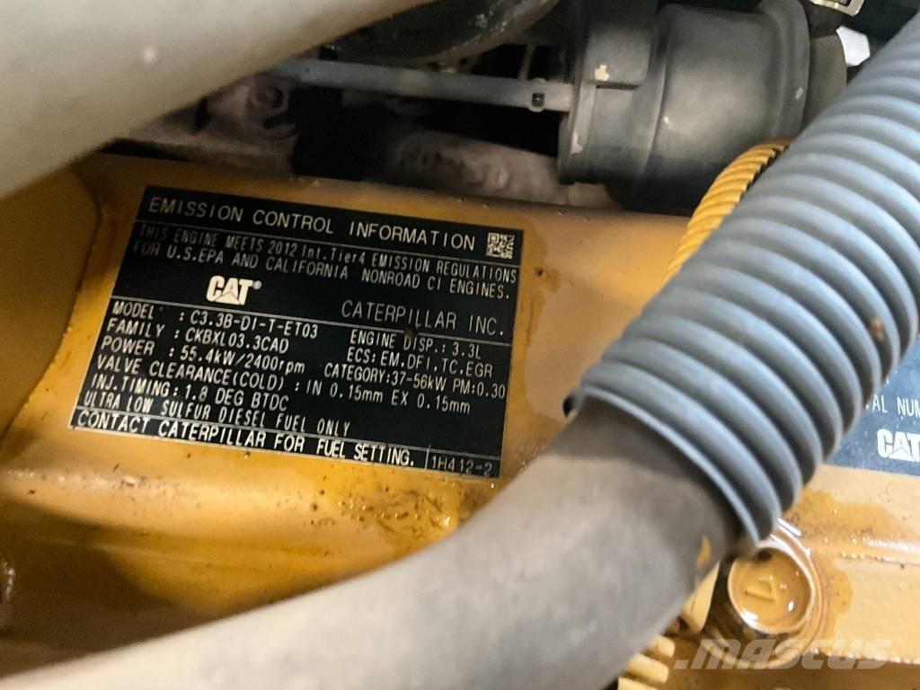 CAT 907 H 2 Фронтальные погрузчики