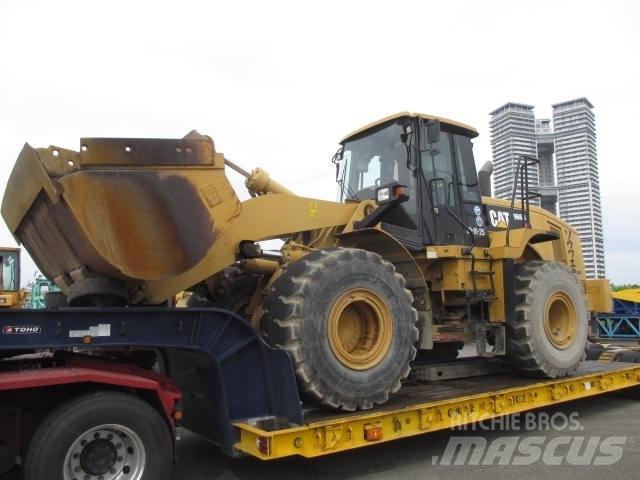 CAT 966H Фронтальные погрузчики