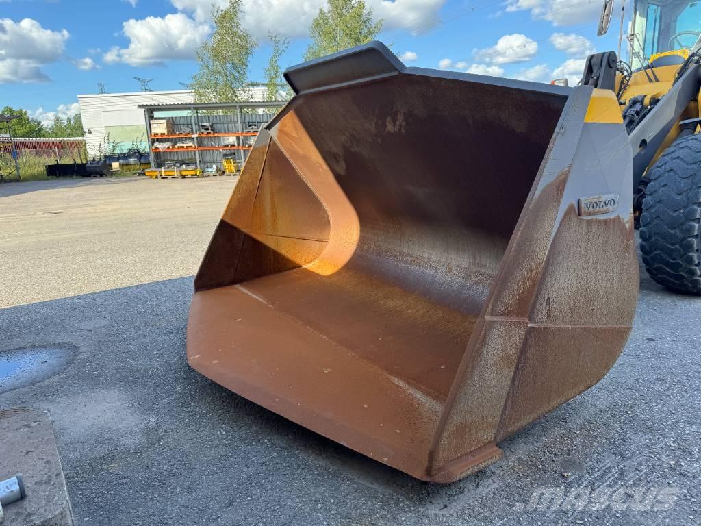 Volvo L 180 H Фронтальные погрузчики