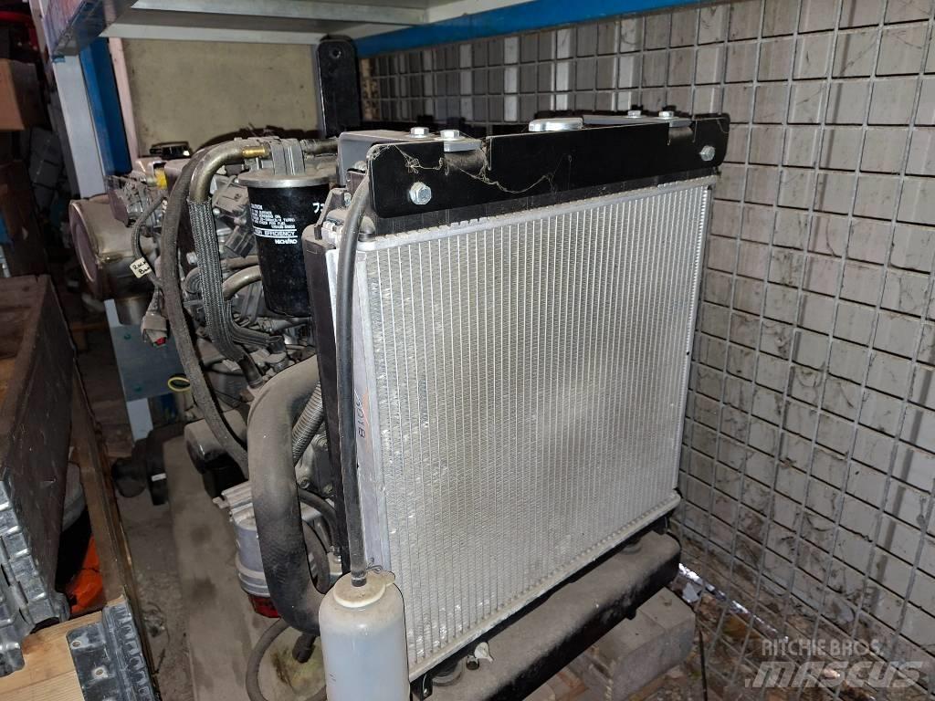 Yanmar 4TNV88C-DYEH2 Двигатели