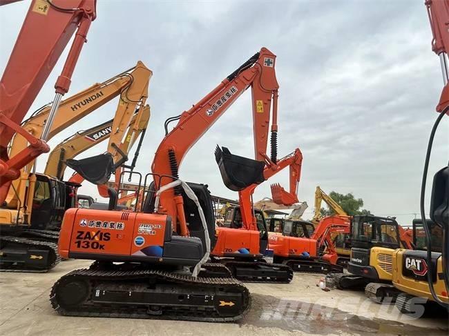 Hitachi ZX 130 Гусеничные экскаваторы