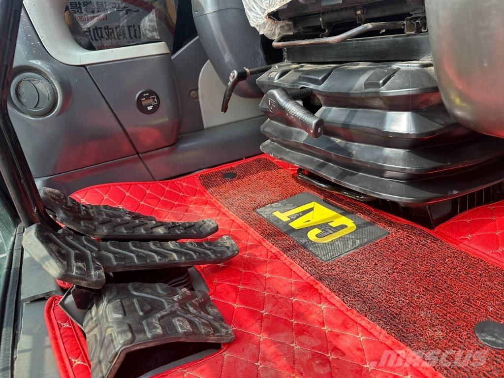 CAT 329 D L Гусеничные экскаваторы