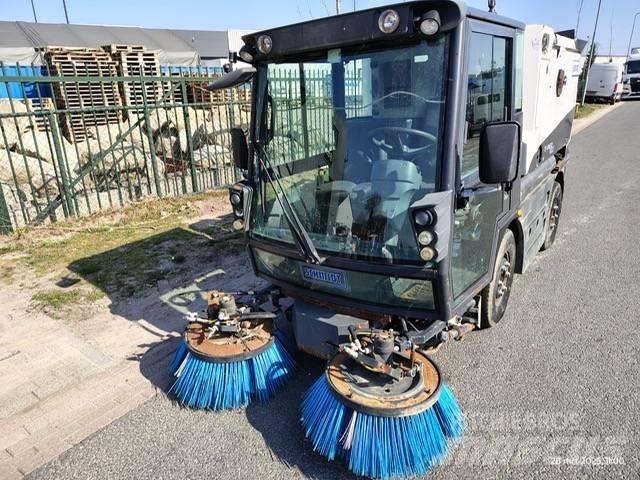 Schmidt Swingo 200 Уборочные машины