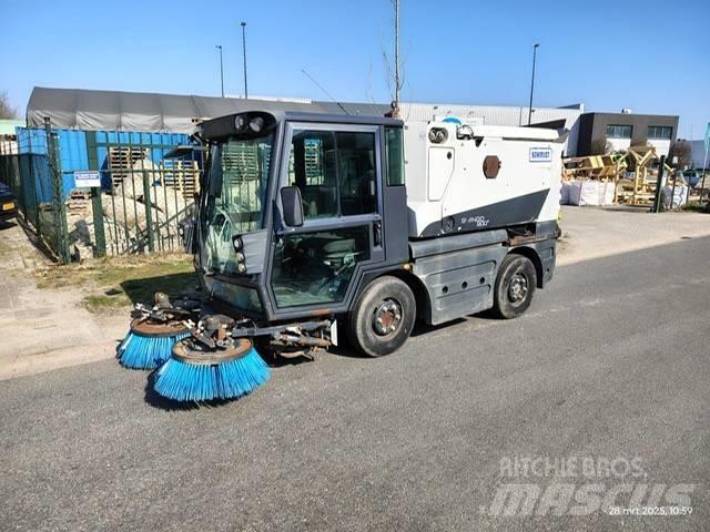 Schmidt Swingo 200 Уборочные машины