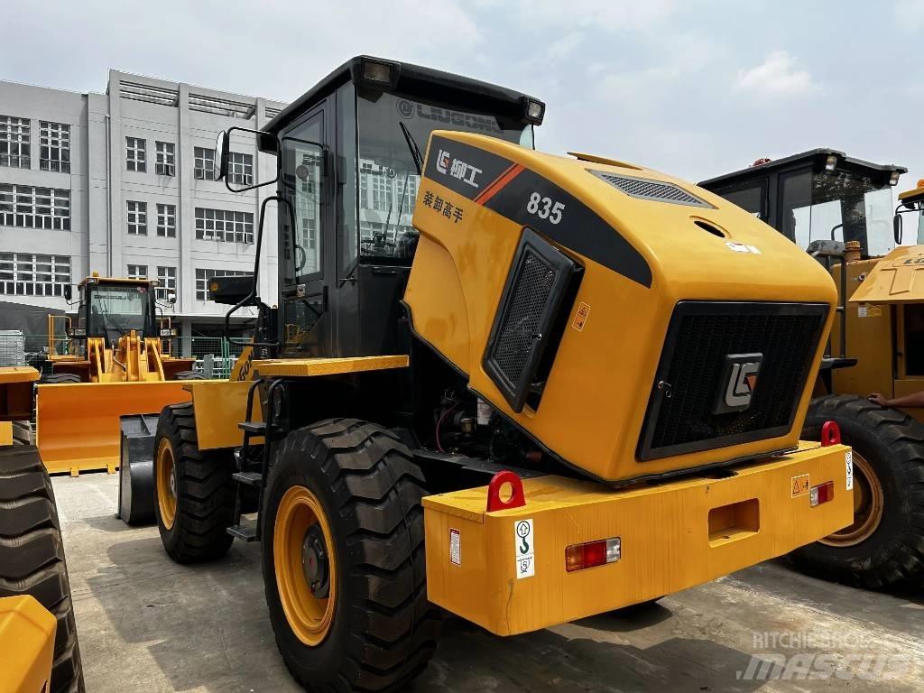 LiuGong 835 Фронтальные погрузчики