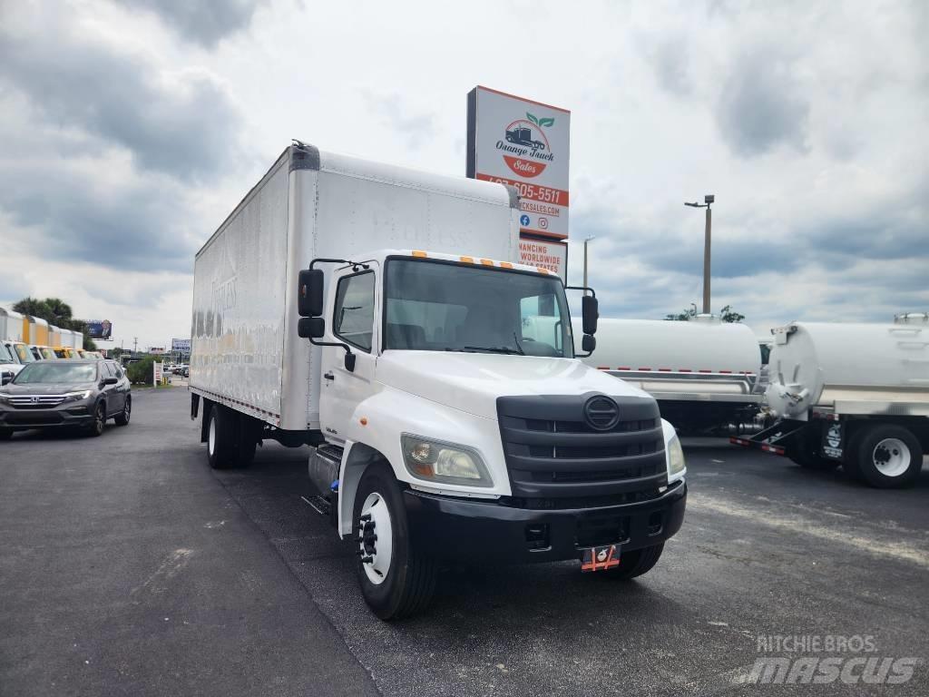 Hino 268 Грузовики-Фургоны
