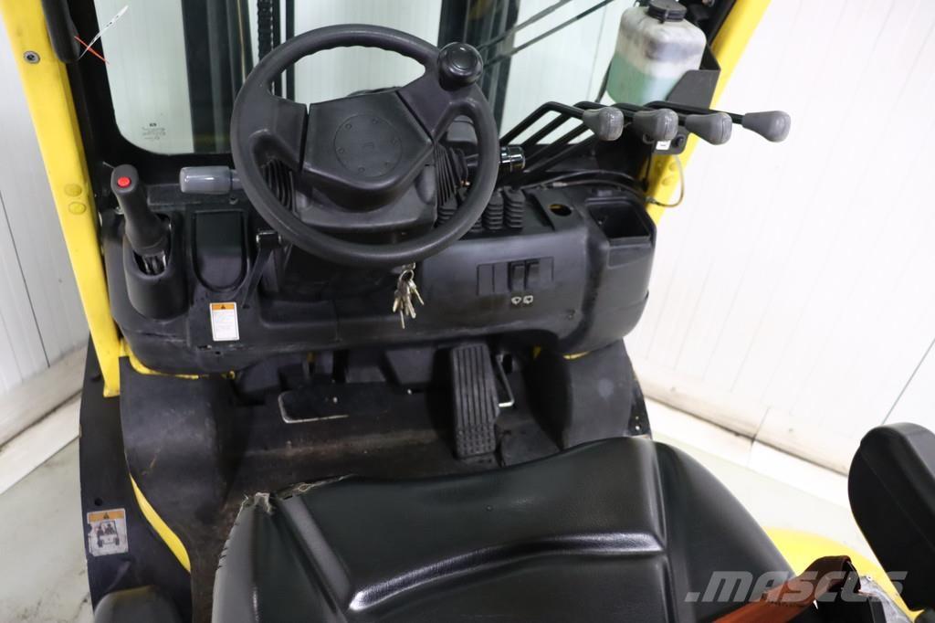 Hyster H2.5XT Газовые погрузчики