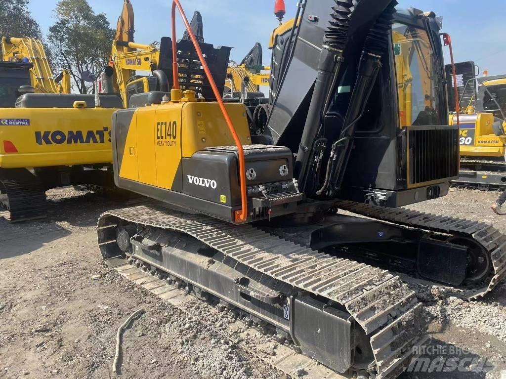 Volvo EC 140 Гусеничные экскаваторы