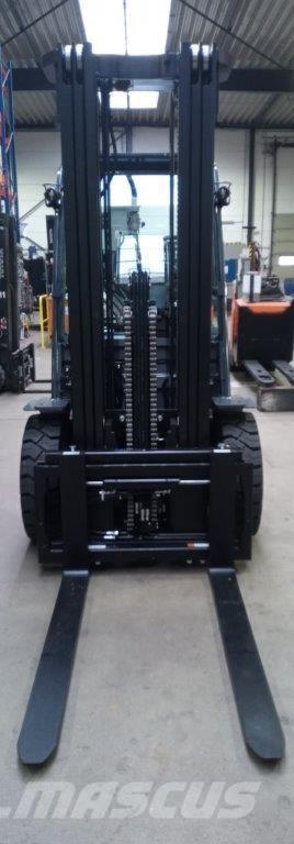 Toyota 52-8FDJF35 Дизельные погрузчики