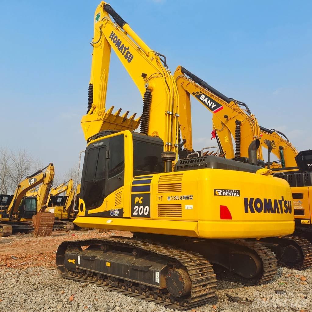 Komatsu PC 200-8 Гусеничные экскаваторы