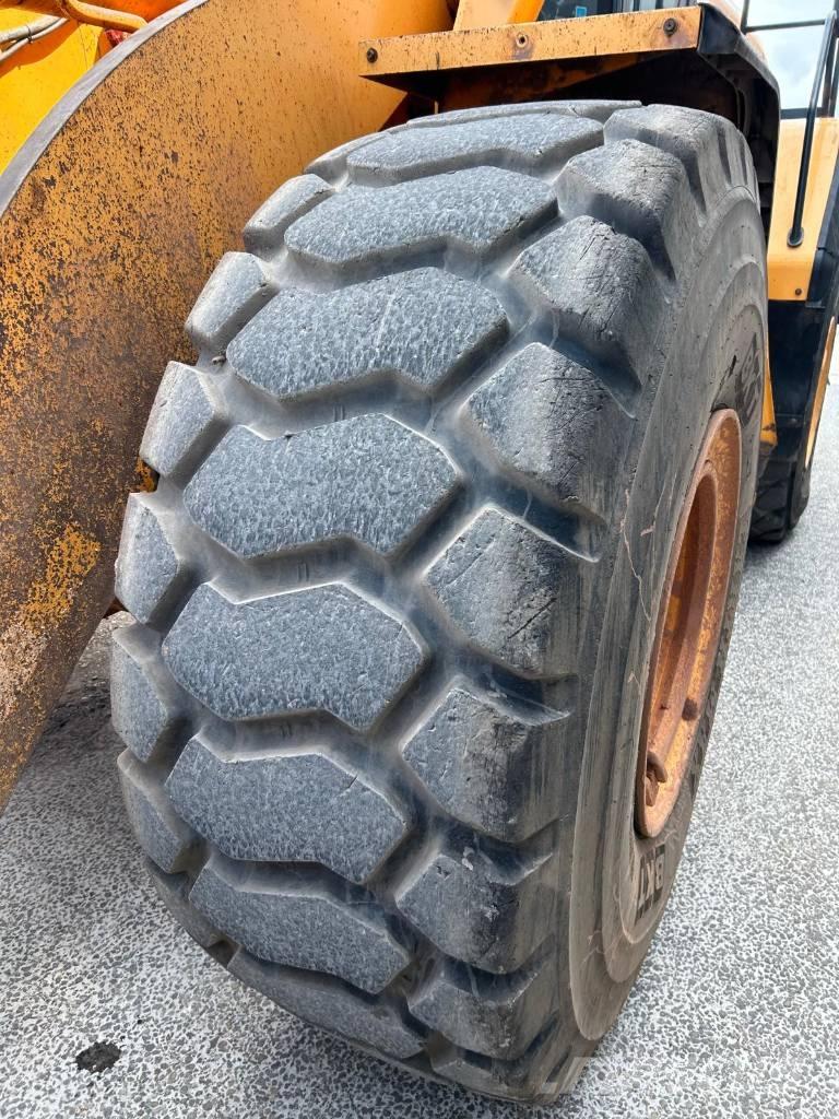 Hyundai HL 970 Фронтальные погрузчики