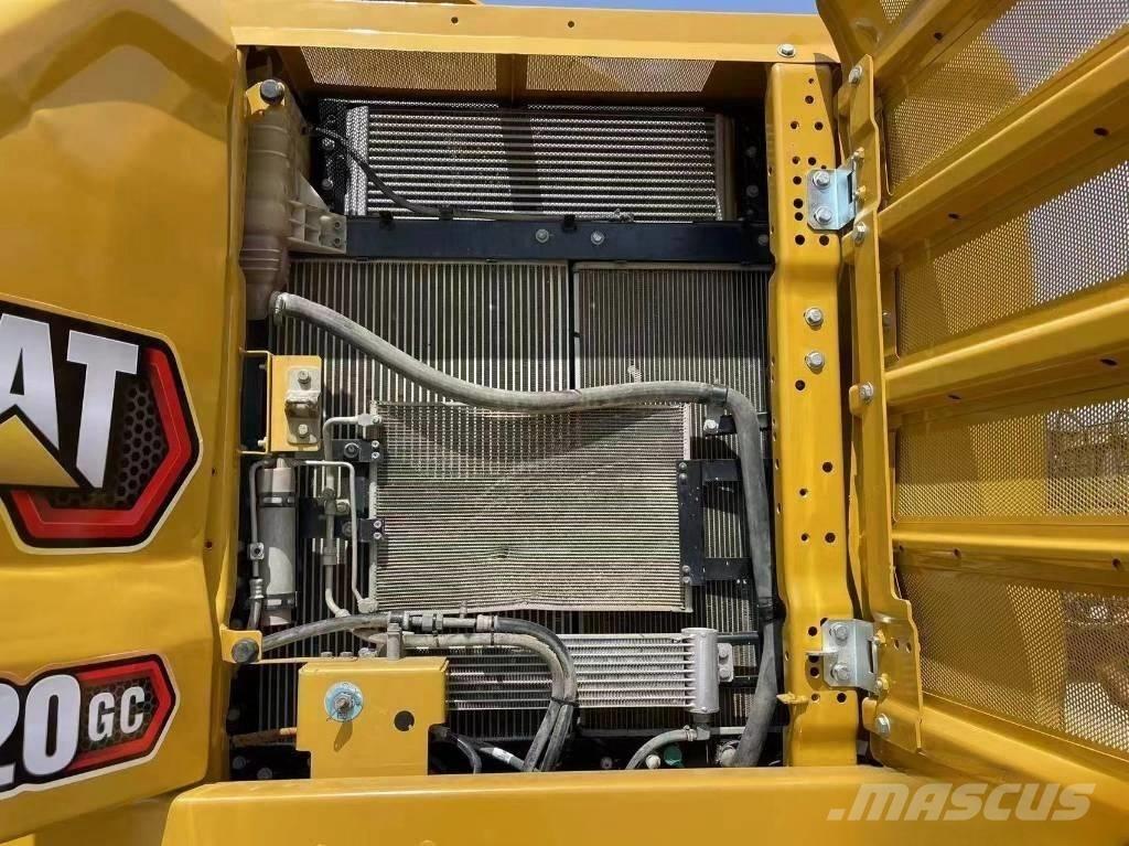 CAT 320GC Гусеничные экскаваторы