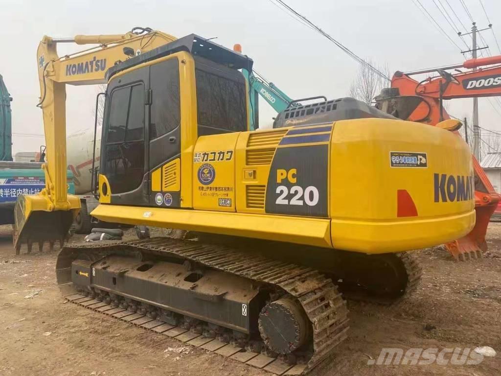 Komatsu pc220-8 Гусеничные экскаваторы