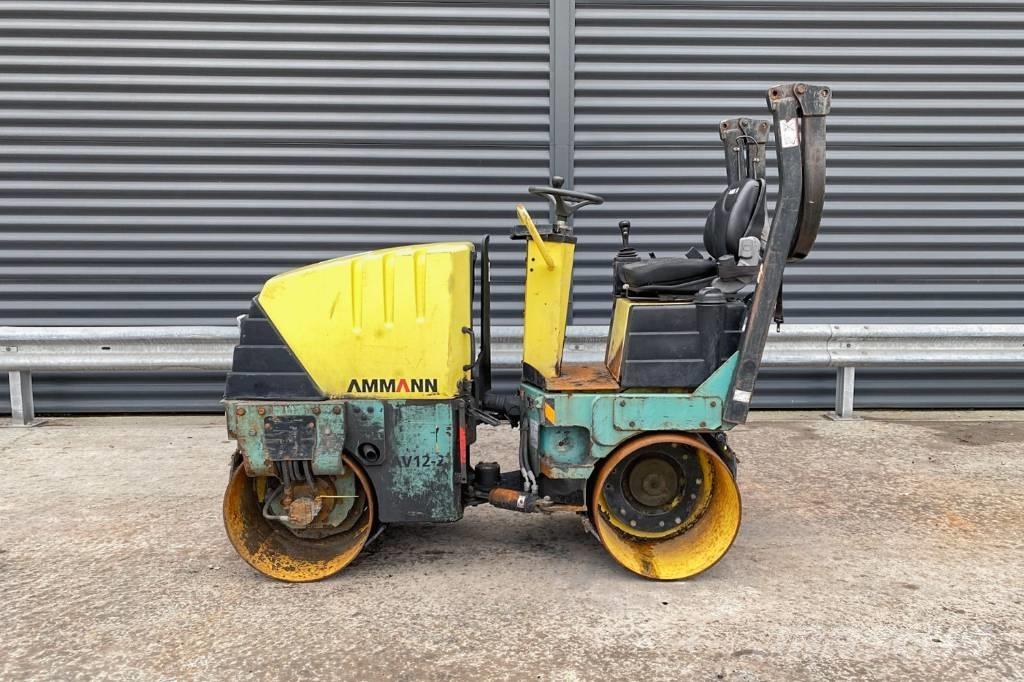 Ammann AV 12-2 Катки тротуарные