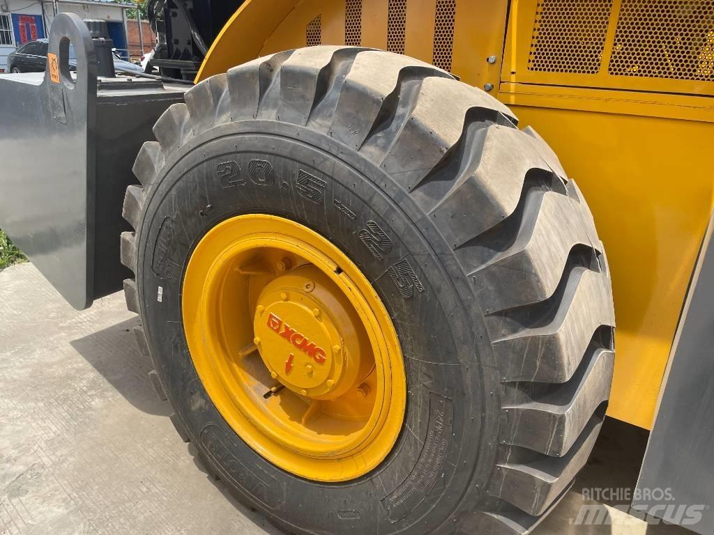 XCMG XS 223 J Грунтовые катки