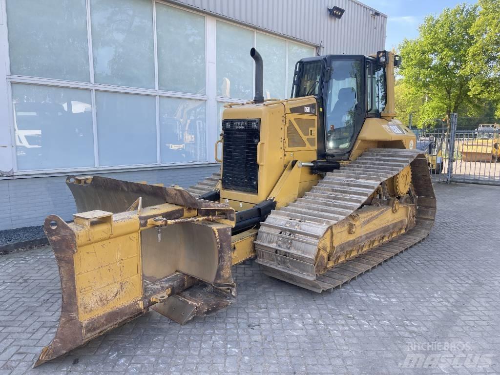 CAT D6N LGP Гусеничные бульдозеры
