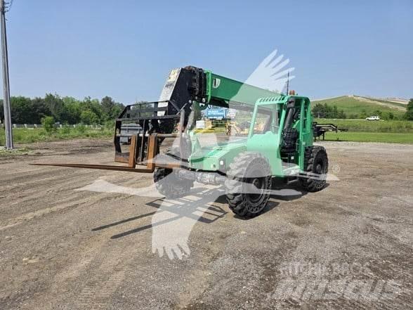 SkyTrak 8042 Телескопические погрузчики