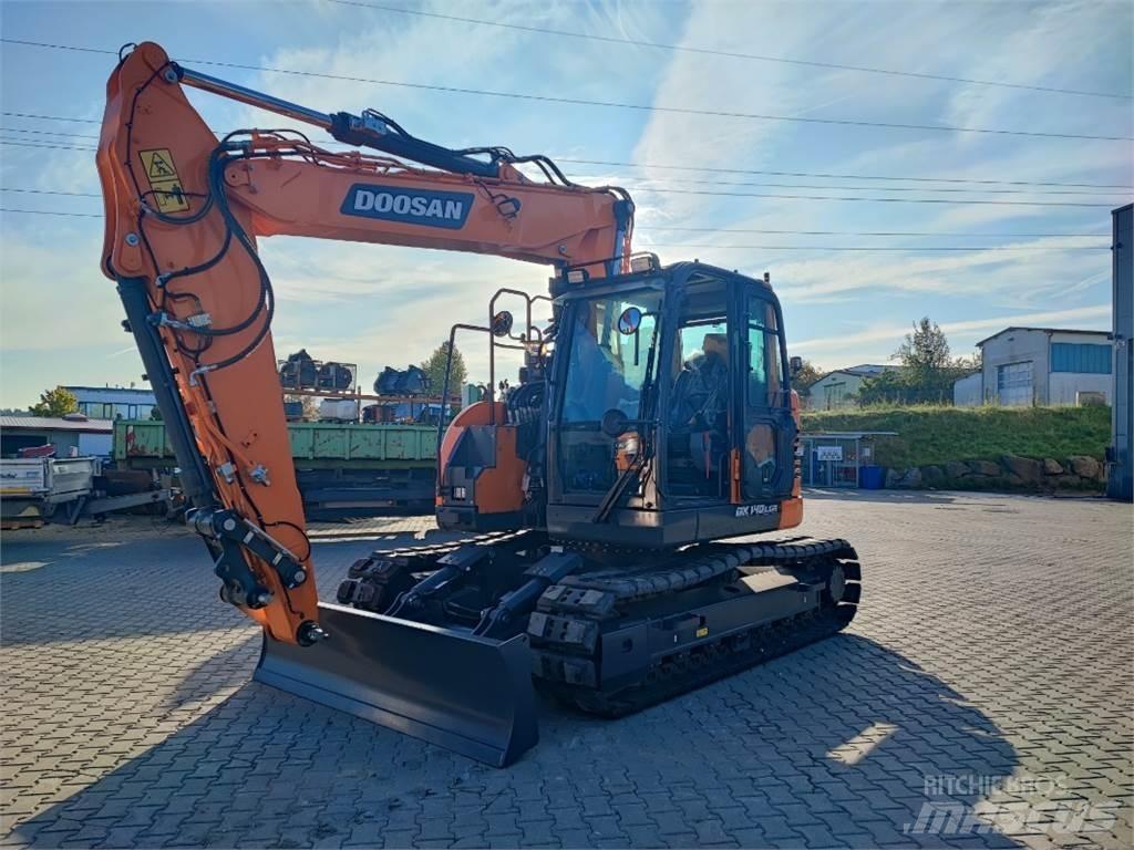 Doosan DX140LCR-7 Гусеничные экскаваторы