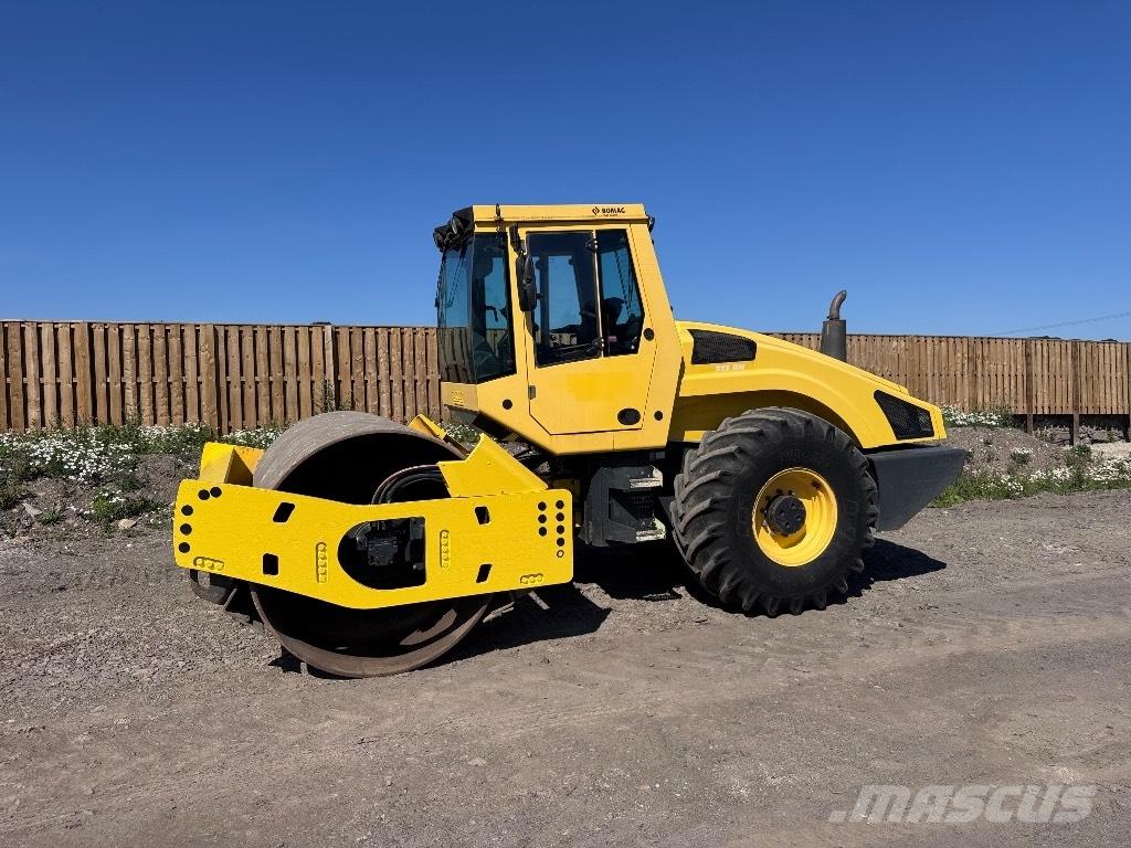 Bomag BW 213 D H-4 Грунтовые катки