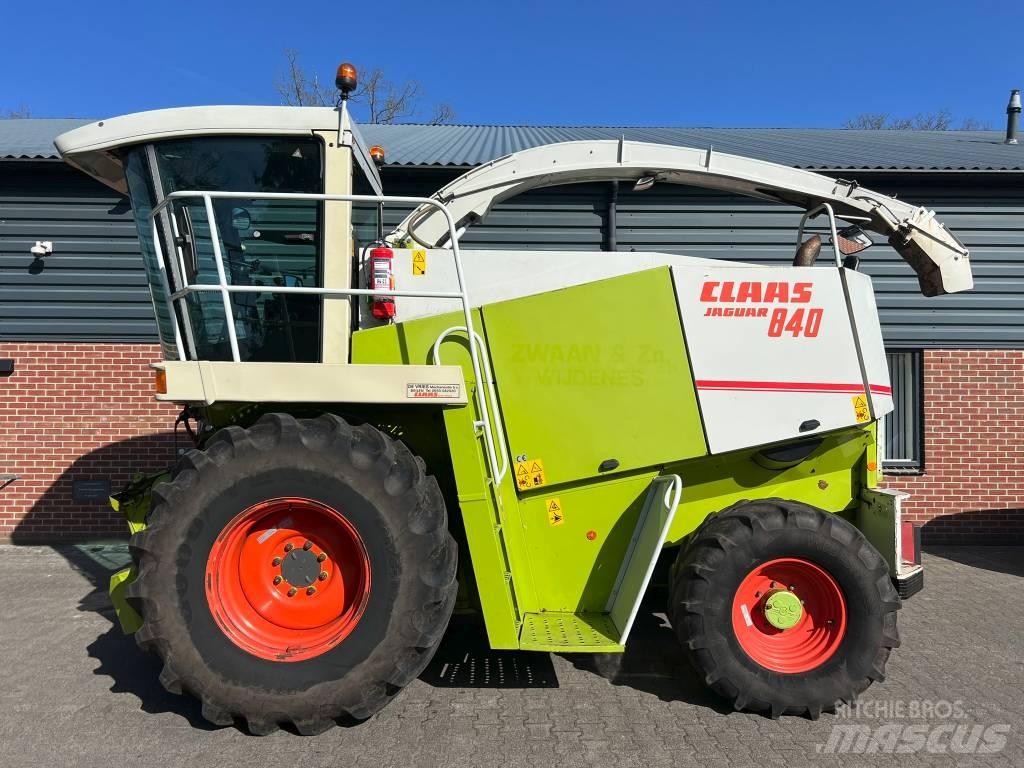 CLAAS Jaguar 840 Самоходные кормоуборочные комбайны
