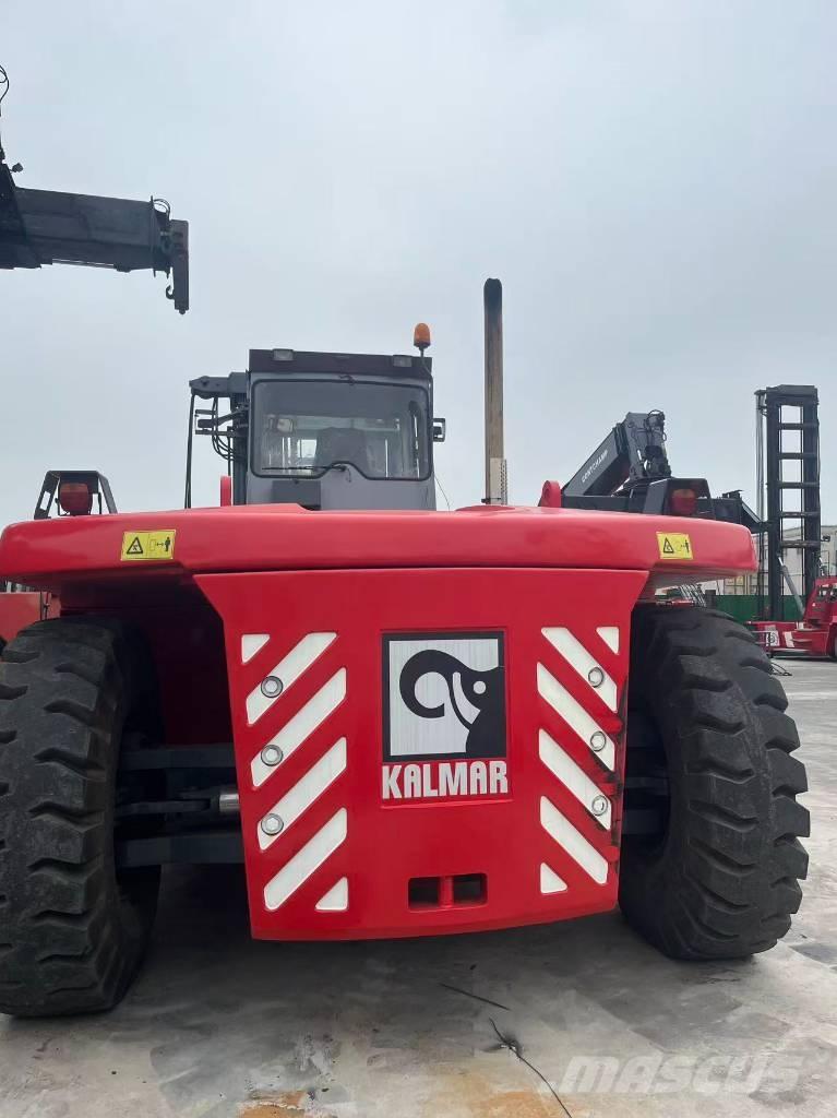 Kalmar DCF 300-12 Дизельные погрузчики