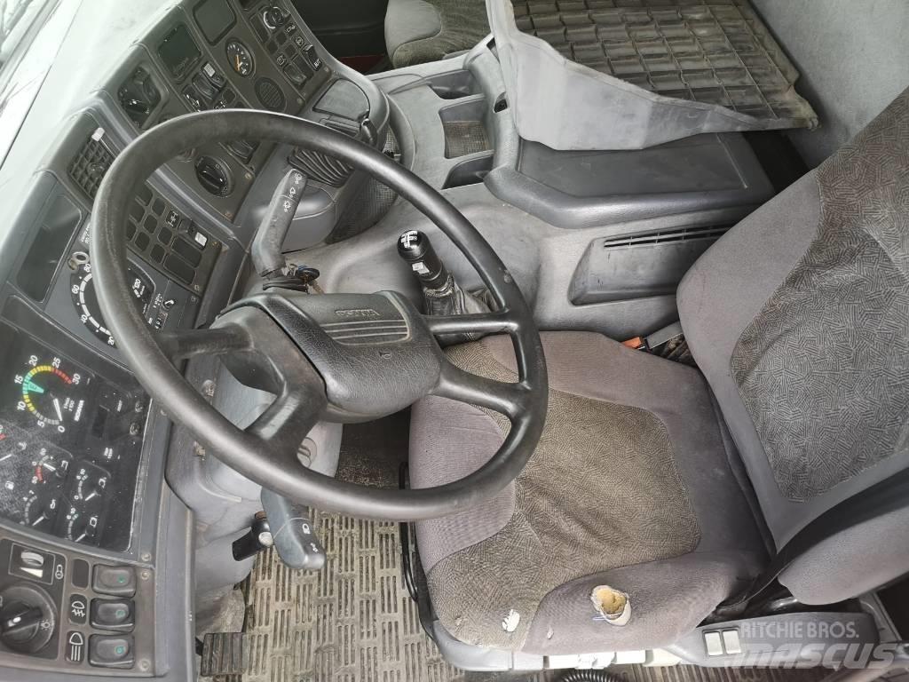 Scania 94 D 220 Автомобильные краны