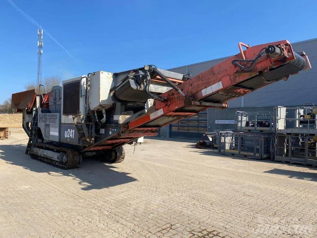 Sandvik QJ 241 Мобильные дробилки