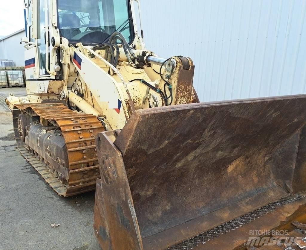 CAT 953 D Гусеничные фронтальные погрузчики
