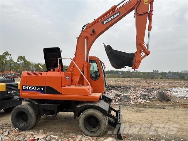 Doosan DH150W Колёсные экскаваторы