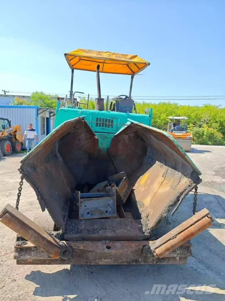 XCMG RP 453 L Асфальтоукладчики