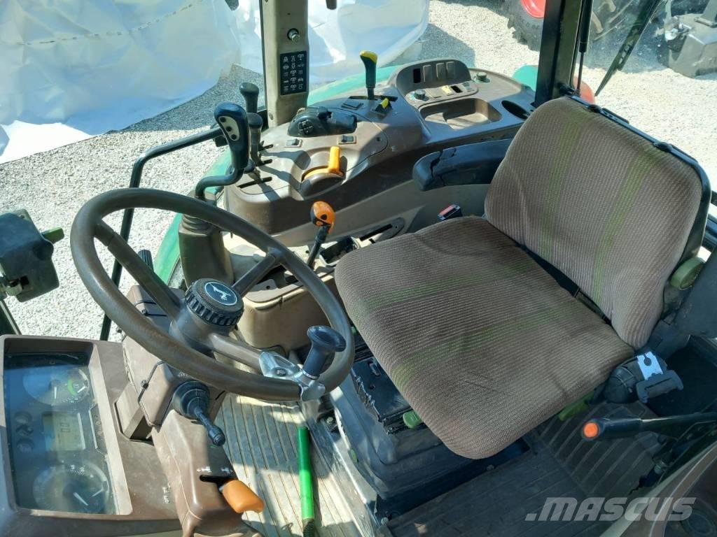 John Deere 5820 Трактора
