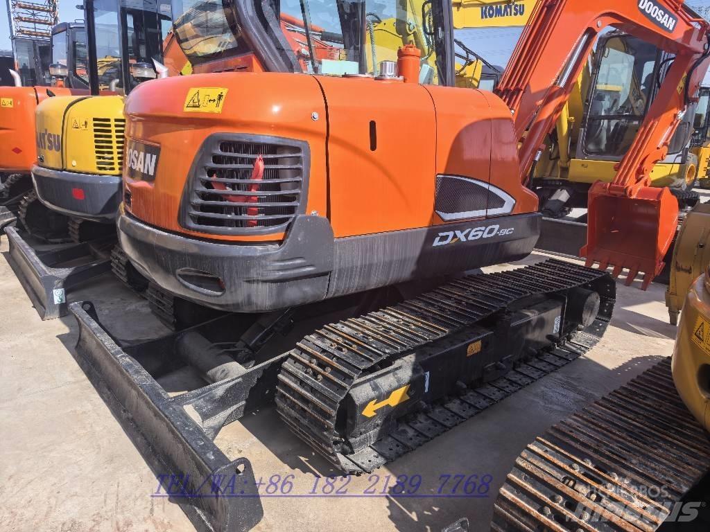 Doosan DX60 Гусеничные экскаваторы