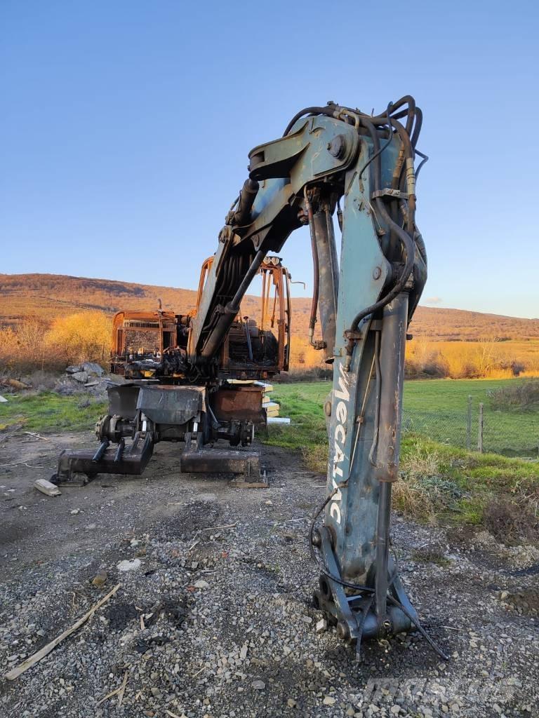 Mecalac 714MW Колёсные экскаваторы