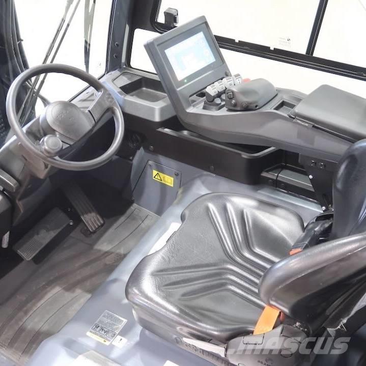 Toyota 9FBM25T Электропогрузчики