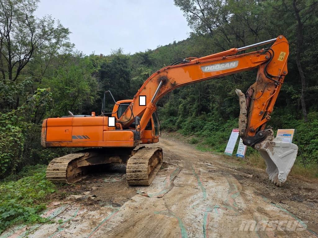 Doosan DX 220 LCA Гусеничные экскаваторы