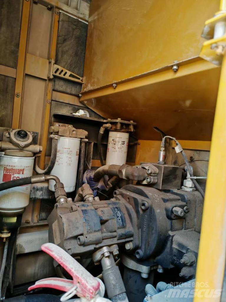 Sany SCC550A Гусеничные краны