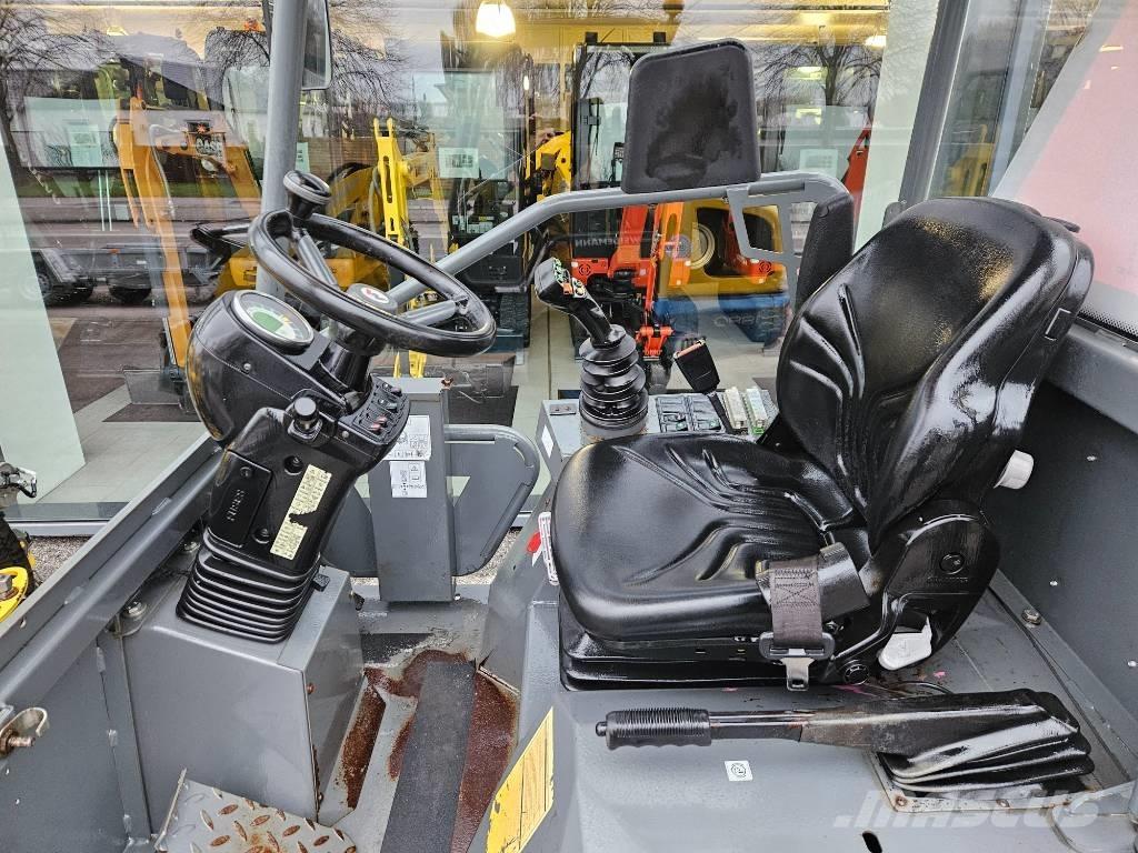 Weidemann 1880 Фронтальные погрузчики