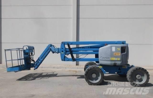 Genie Z45/25JRT Коленчатые подъемники