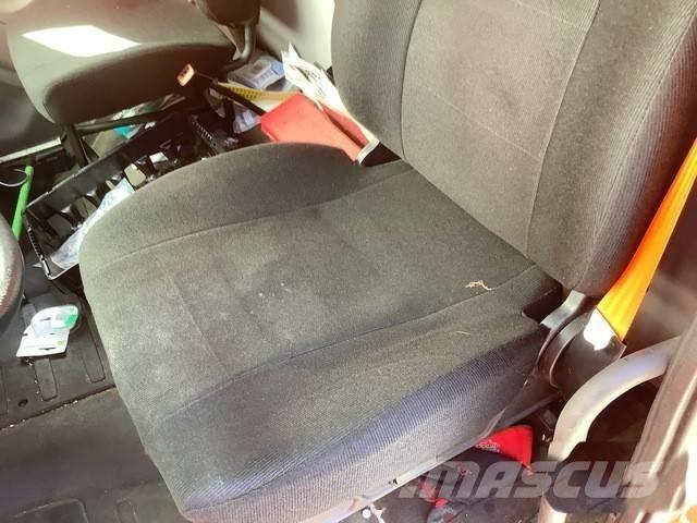 Freightliner M2 Грузовики для доставки напитков