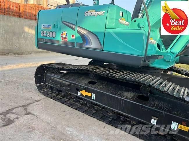 Kobelco SK 200 Гусеничные экскаваторы