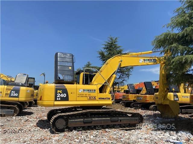 Komatsu PC240-8 Гусеничные экскаваторы