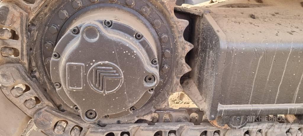 JCB JS 200 LC Гусеничные экскаваторы