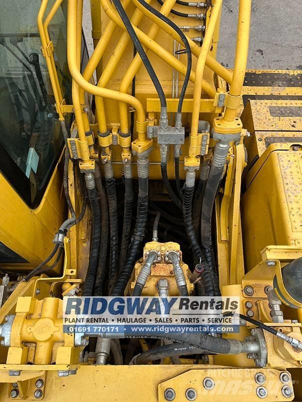 Komatsu PC 490 LC-11 Гусеничные экскаваторы