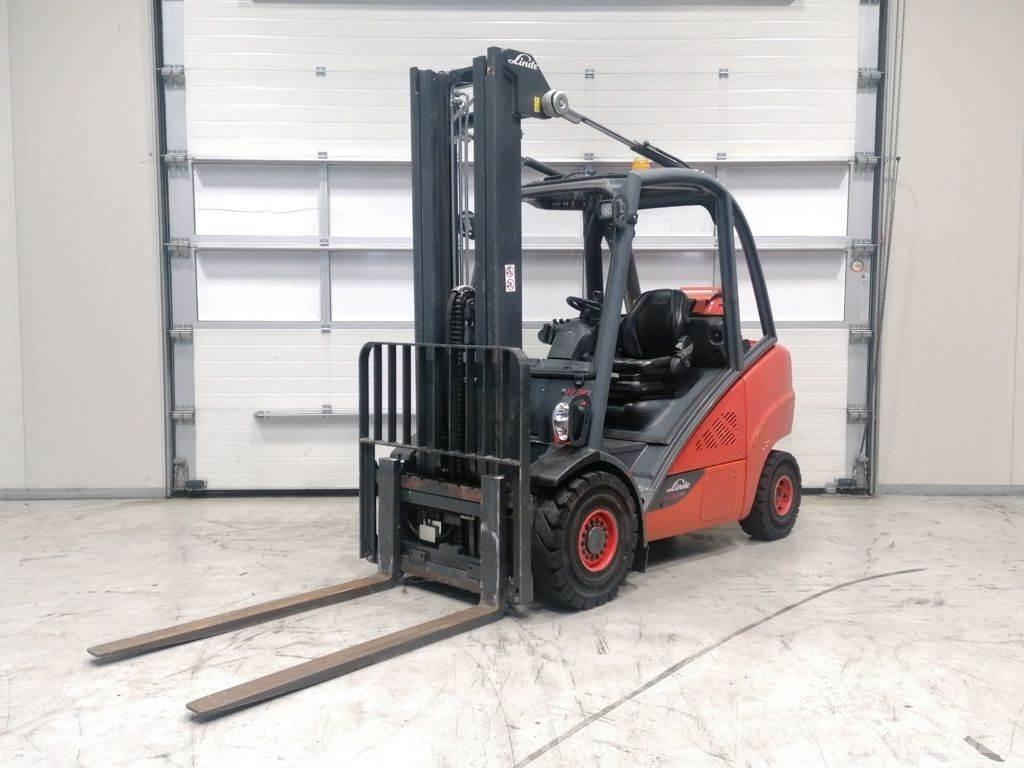 Linde H30T-02 Газовые погрузчики