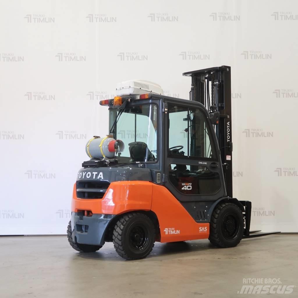 Toyota 8FG35N Газовые погрузчики