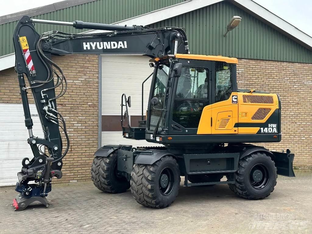 Hyundai HW140A Колёсные экскаваторы